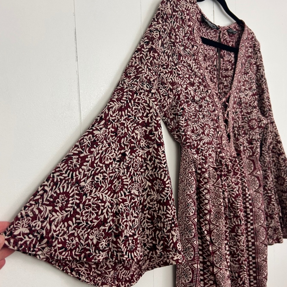 Angie Womens Burgundy Paisley Bell Sleeve Lace Up Mini Dress Small Boho Rayon - Picture 4 of 12